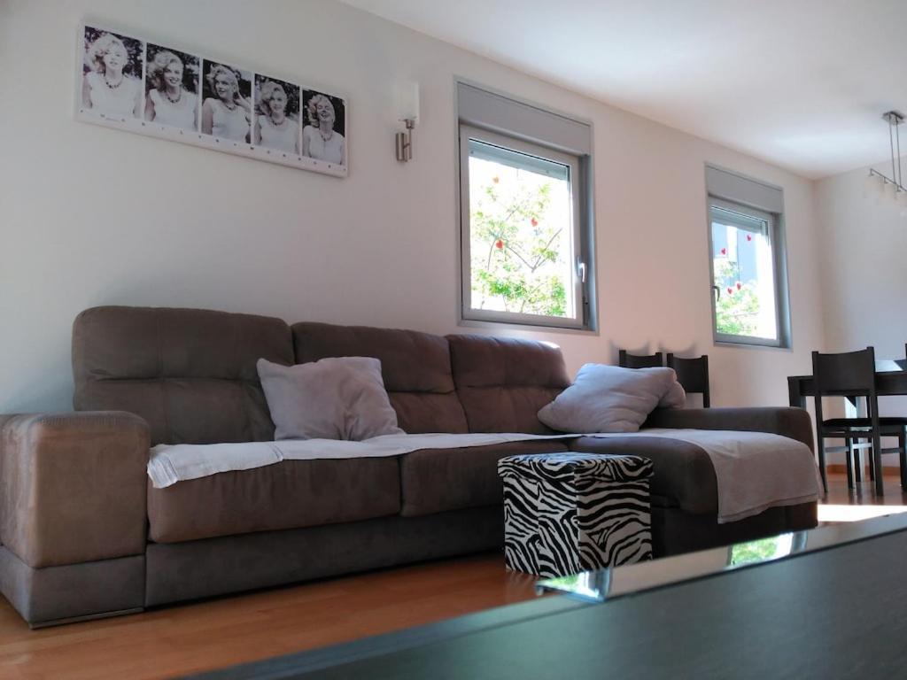 Luxury Flat, 3 Bedrooms, 2 Bathrooms And Swimming Pool Next To The Beach!! Sant Adria de Besos Exterior foto